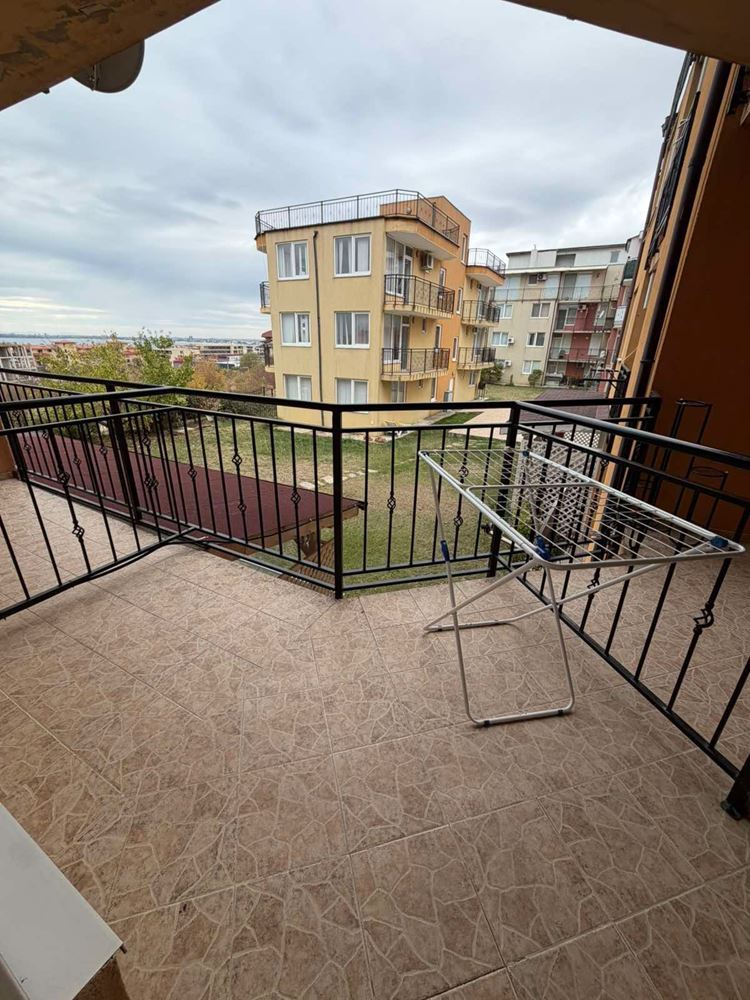 One-Bedroom Apartment with Sea View in Sveti Vlas, Intsaraki Area – Comfort and Tranquility by the Sea