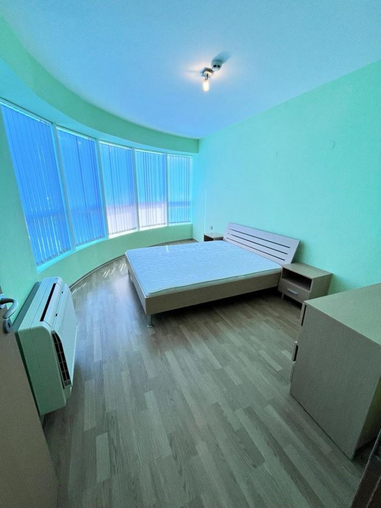 Spacious One-Bedroom Apartment with Pool View in an Excellent Maintained Complex in Pomorie