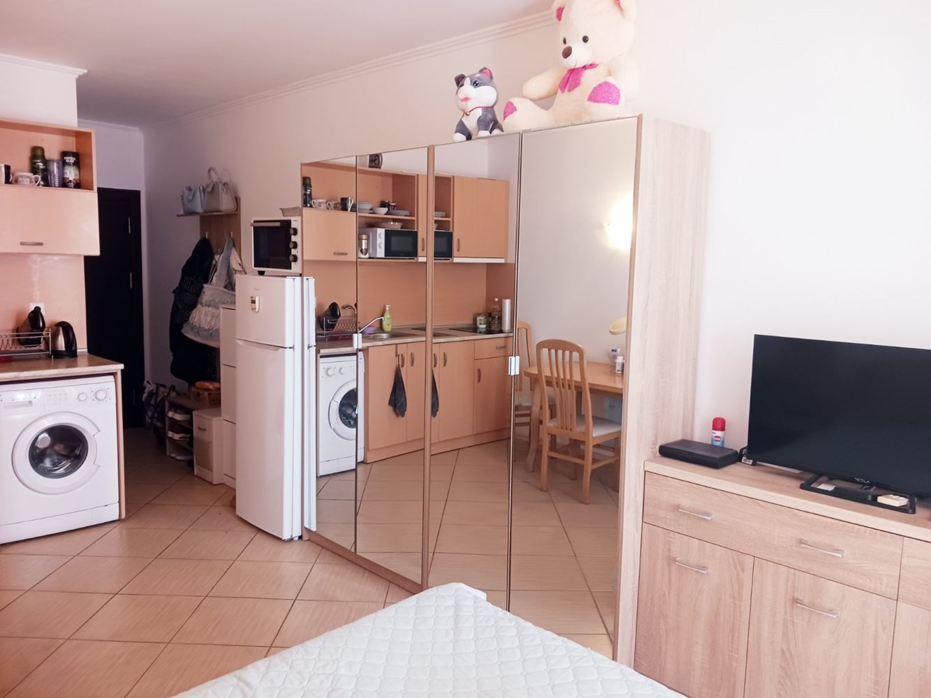 Studio Apartment with Southern Exposure and Pool View in Sunny Beach – Cosiness, Greenery and Comfort All Year Round