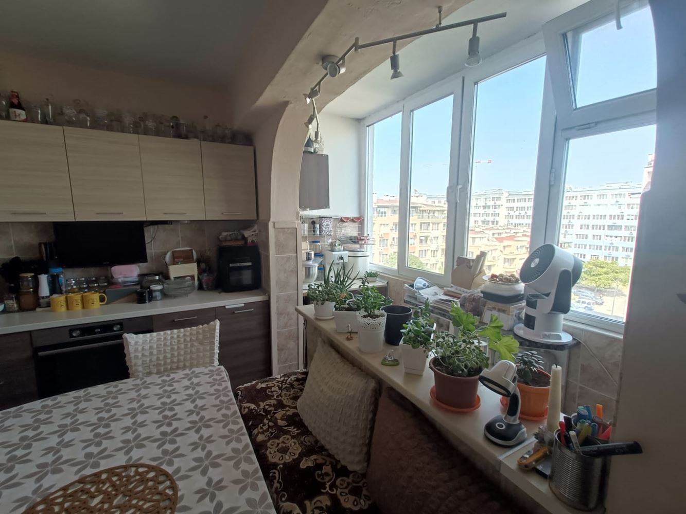 Spacious Apartment with Four Separate Rooms in an Excellent Location in Burgas