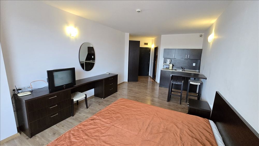 Elegant studio in an elite complex in Sarafovo – just a few steps from the beach, luxury, SPA, and a pool right in front of you