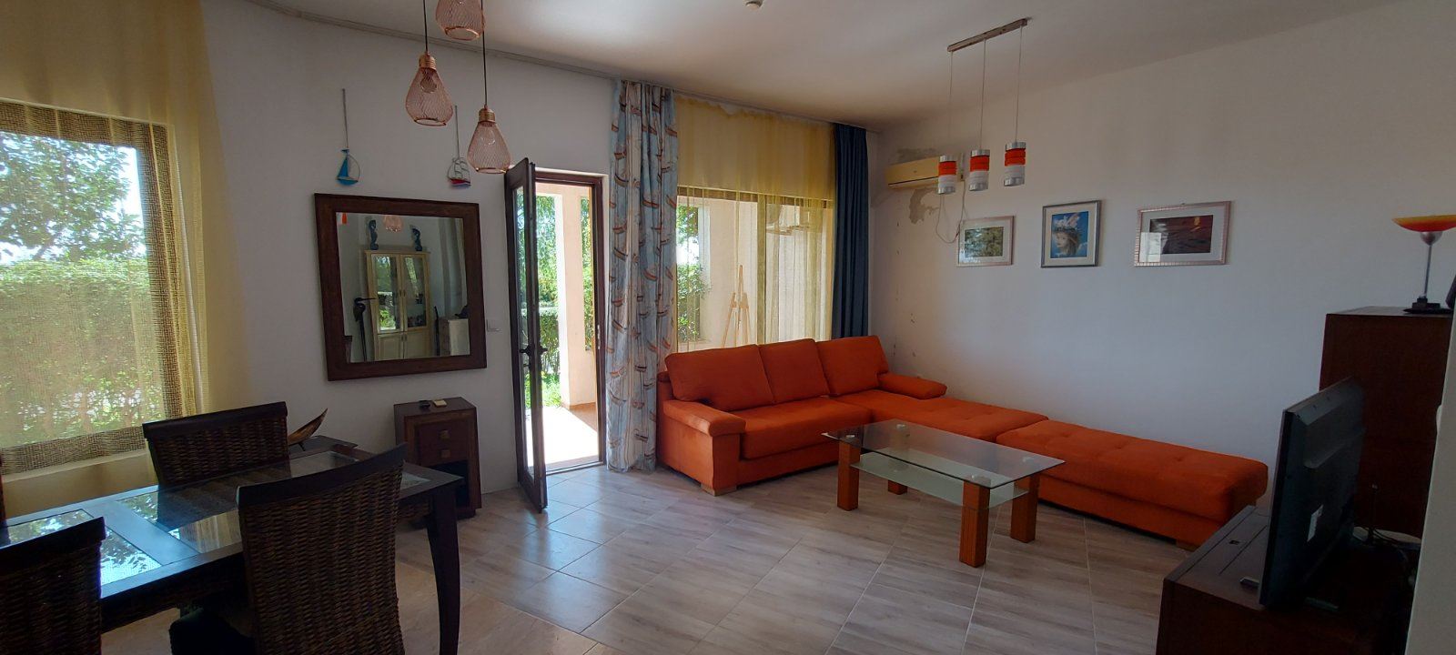 First line in Aheloy – one-bedroom apartment with panoramic sea view, private garden and excellent amenities