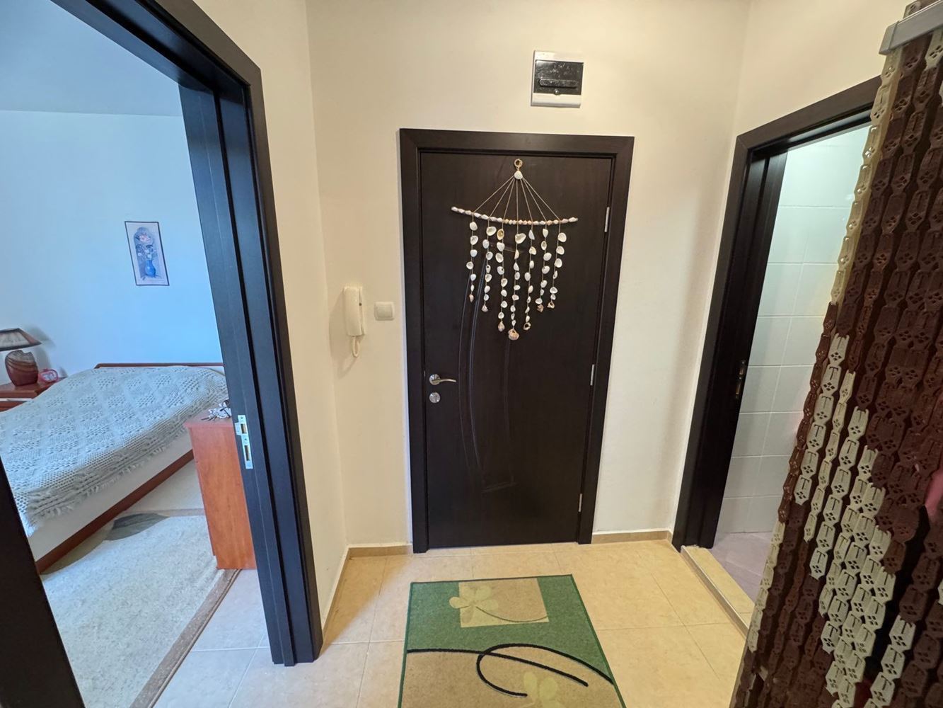 One-Bedroom Apartment 200 m from the Sea in Pomorie – Comfort, Location and Functionality