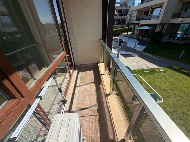 Spacious Apartment with 2 Bedrooms on the First Sea Line with Frontal Panoramic Sea View