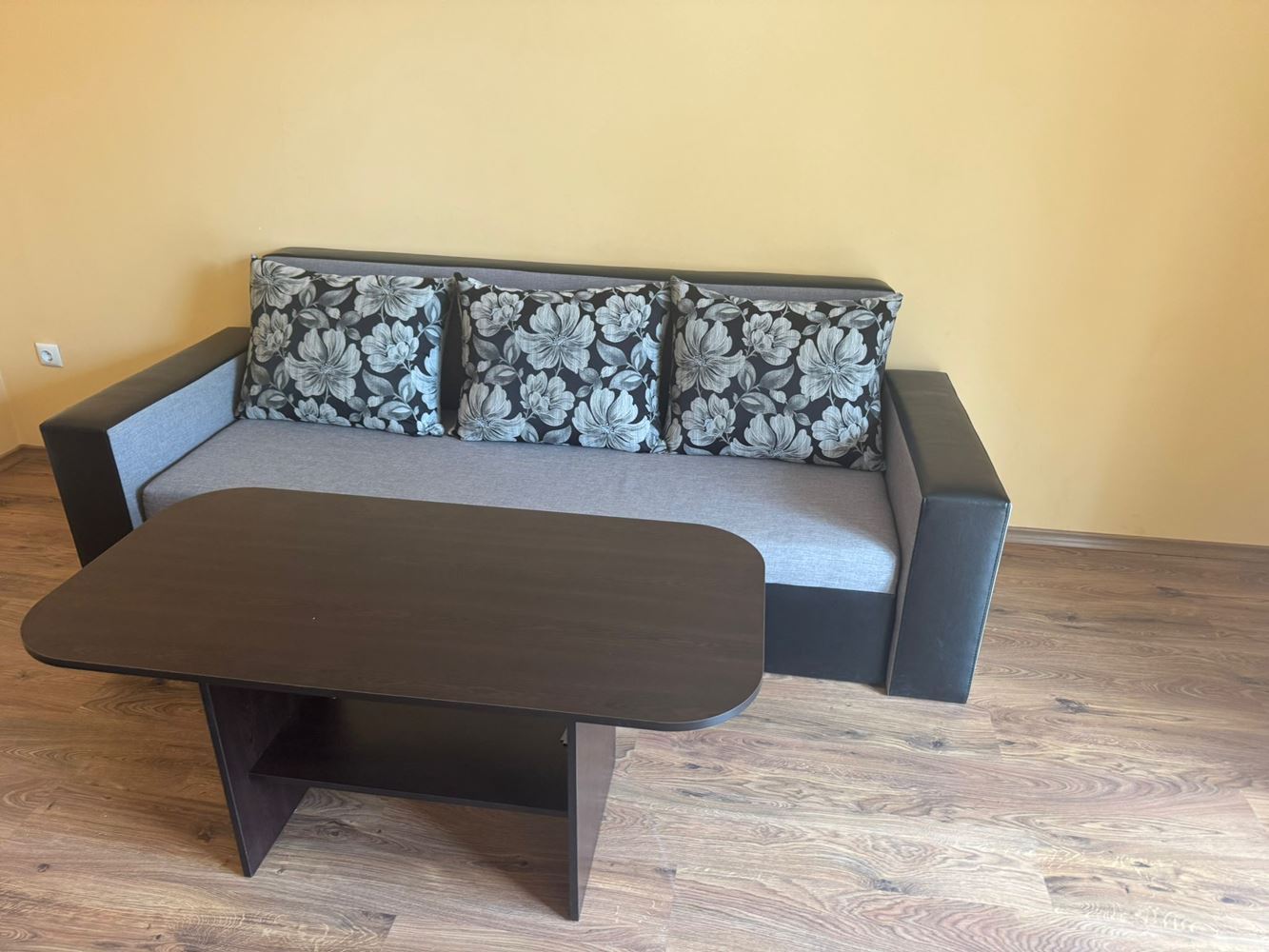 Spacious One-Bedroom Apartment in an Elegant Complex in Sunny Beach