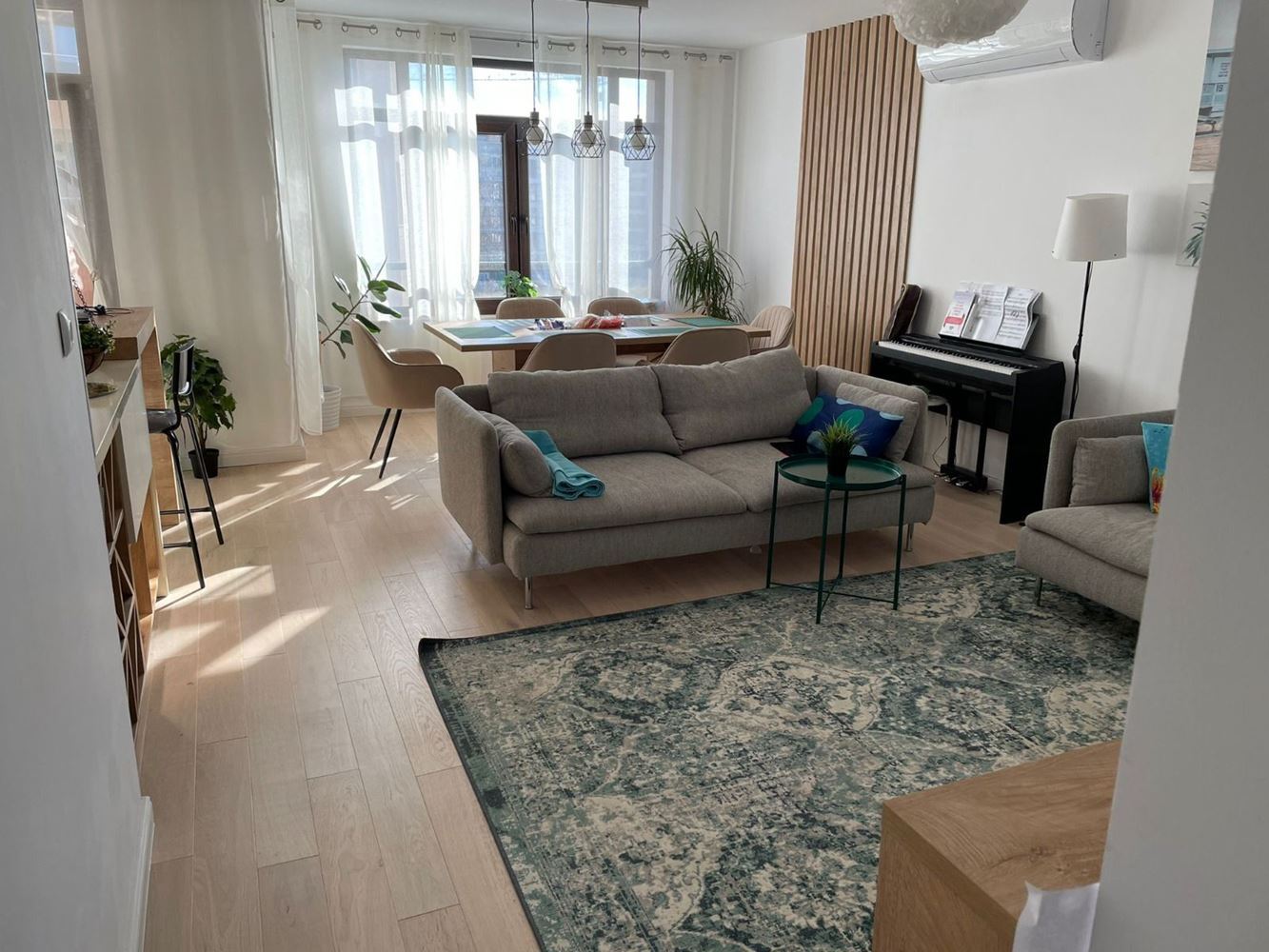 Spacious Five-Room Apartment with Sea Panorama in Pomorie – Comfort, Style and Functionality for a Large Family