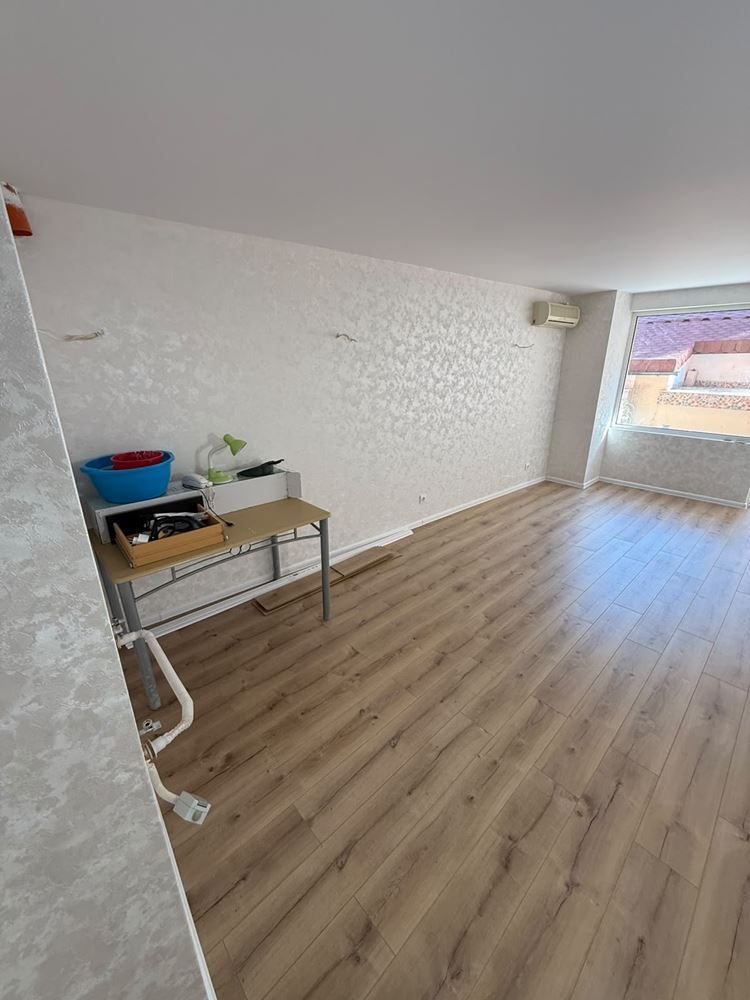 Studio apartment in Sveti Vlas with a large terrace and excellent location – ideal for vacation or investment