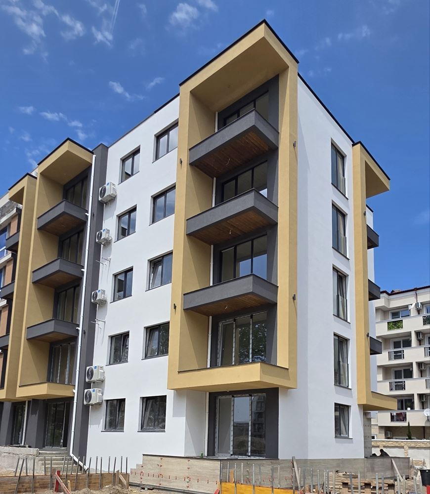 New One-Bedroom Apartment in a Modern Complex in Sunny Beach