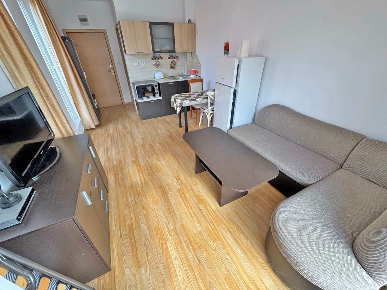 Furnished Studio with Pool View in Sunny Beach – Excellent Opportunity for Holidays and Investment