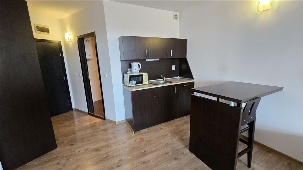 Elegant studio in an elite complex in Sarafovo – just a few steps from the beach, luxury, SPA, and a pool right in front of you