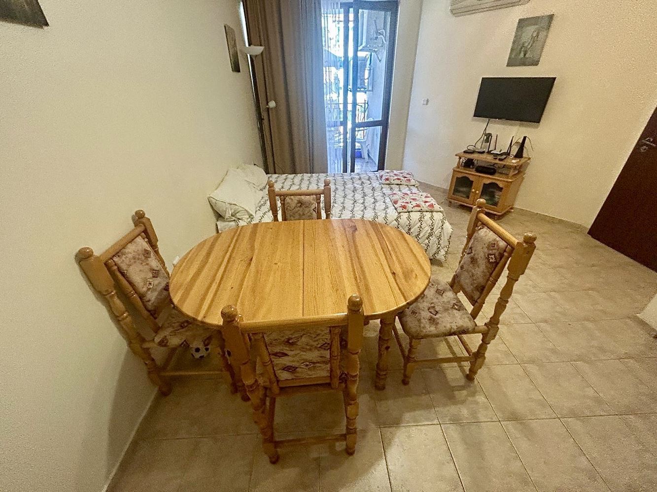 Spacious one-bedroom apartment with a green view in Nessebar – ready to move in