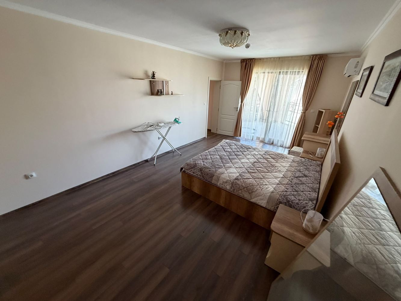 Spacious One-Bedroom Apartment with Panoramic Sea View in a Luxury First-Line Complex in Nessebar