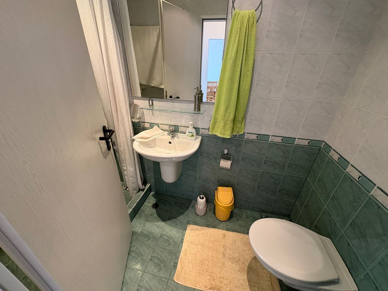 One-Bedroom Apartment with Direct Sea View in Sveti Vlas – Comfort, Tranquility and Resort Lifestyle