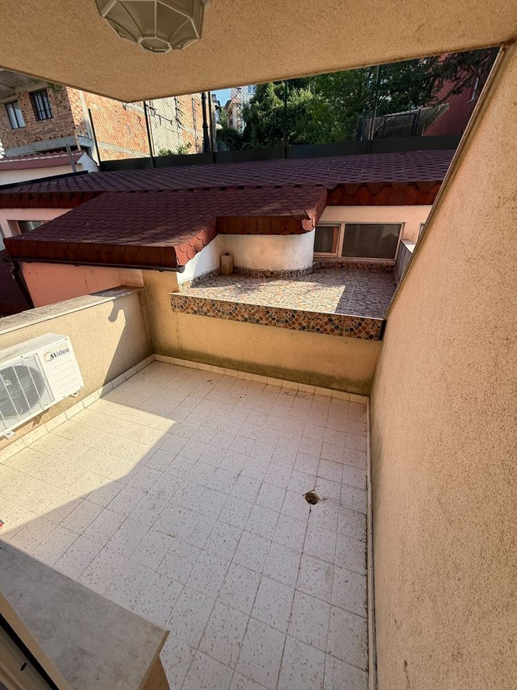 Studio apartment in Sveti Vlas with a large terrace and excellent location – ideal for vacation or investment