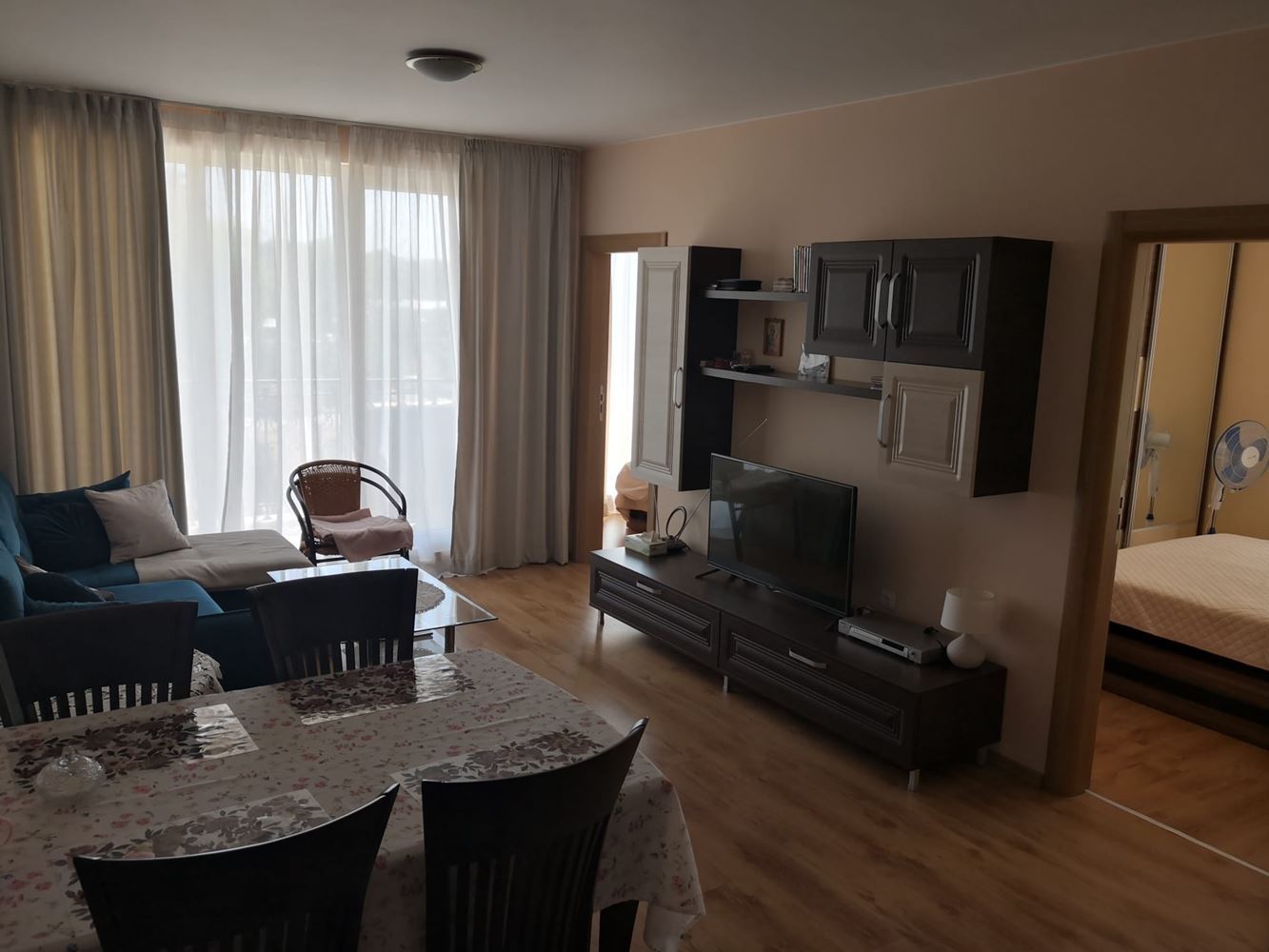 Spacious Two-Bedroom Apartment with Pool and Garden View – Fully Furnished in a Modern Complex in Sunny Beach