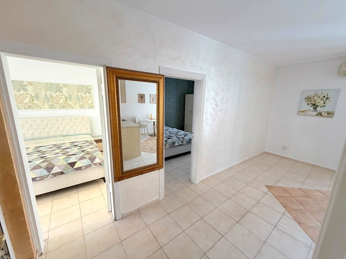 Three-room apartment with southern exposure and pool view in Sunny Beach