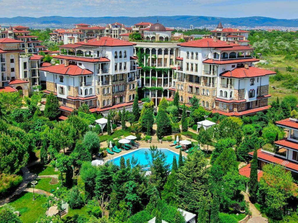 Luxury two-bedroom apartment in a complex in Nessebar – 200 meters from the beach, pool and garden view