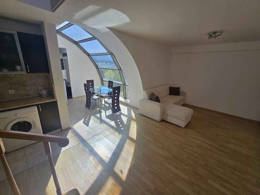 Spacious Maisonette with Impressive Area and Excellent Location in Tsarevo – Only Meters from the Sea