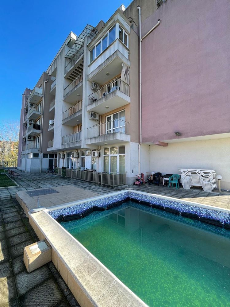 Stylish furnished studio in a year-round complex in Sunny Beach, 400 meters from the beach