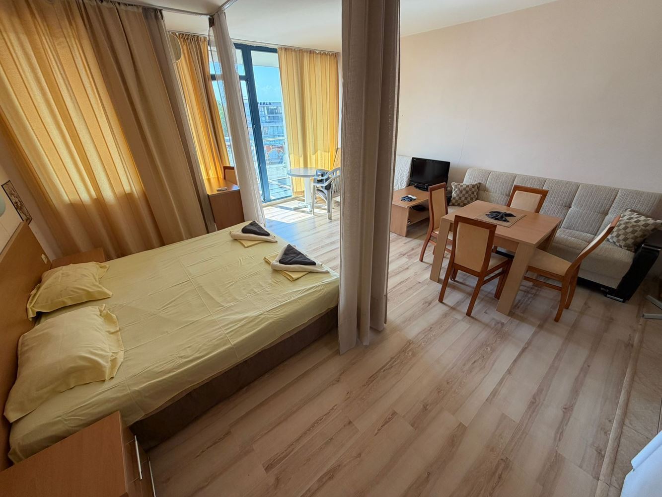 Investment with Potential: Spacious Studio with Year-Round Use in Sunny Beach