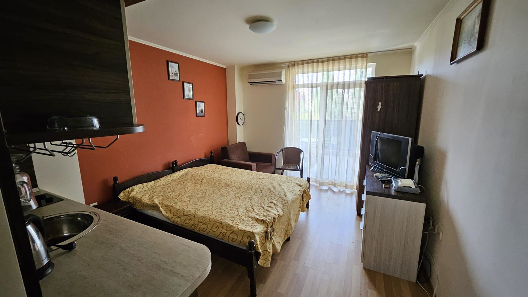 Cozy studio in a modern complex in Sunny Beach with swimming pool and fitness, a short walk from the beach