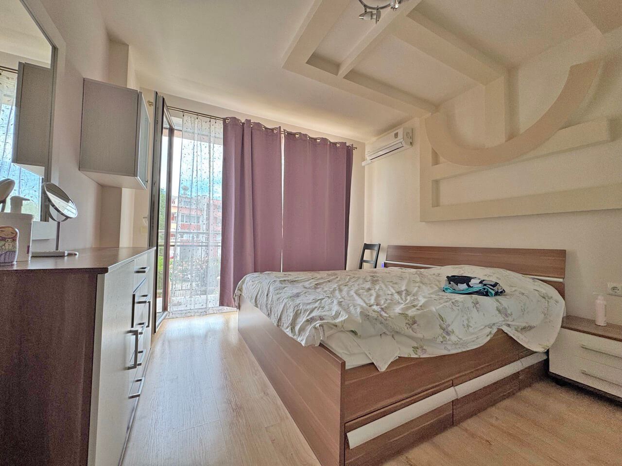 Two-bedroom apartment in Sunny Beach – fully furnished, with swimming pool and excellent investment potential