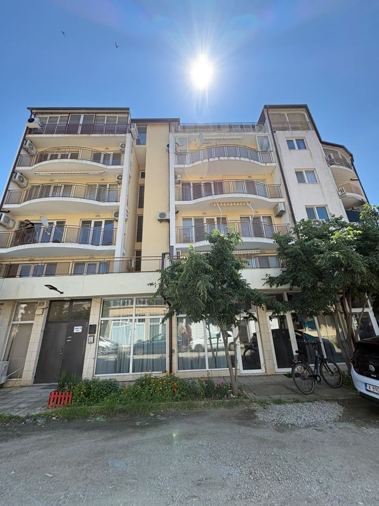 Cozy Fully Furnished Studio in Pomorie – Excellent Location Just 400 m from the Sea