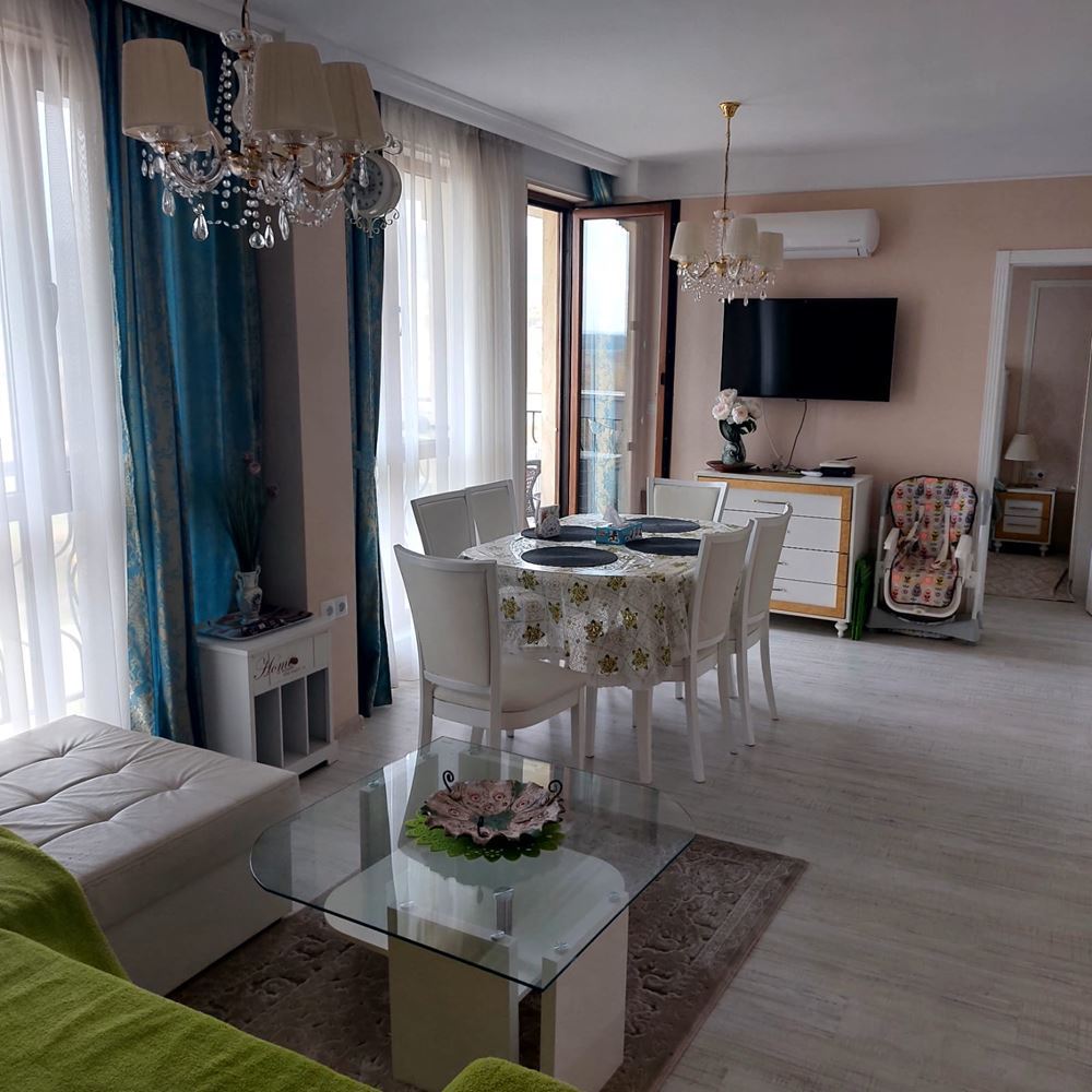Elegant one-bedroom apartment in a luxury complex in Sunny Beach – style, comfort, and rich infrastructure