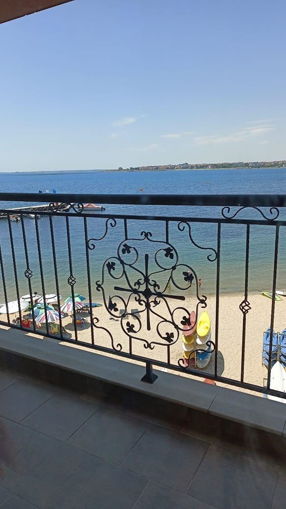 Spacious one-bedroom apartment in Nessebar – an excellent choice for year-round living and investment