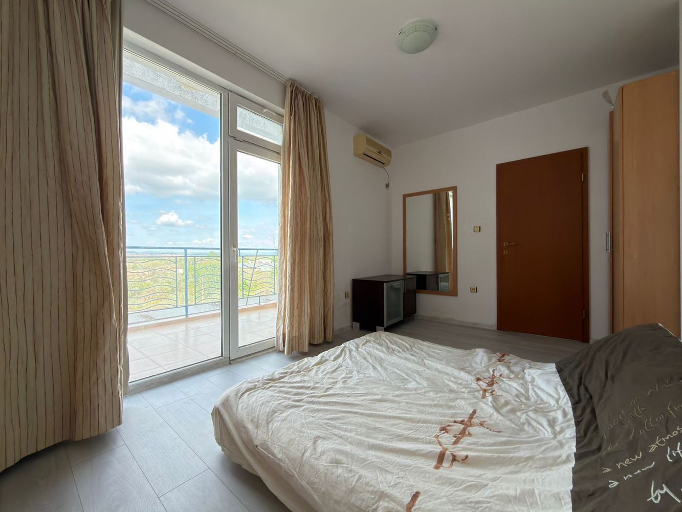 Spacious four-room duplex apartment with panoramic views – comfort and style in the heart of tranquility