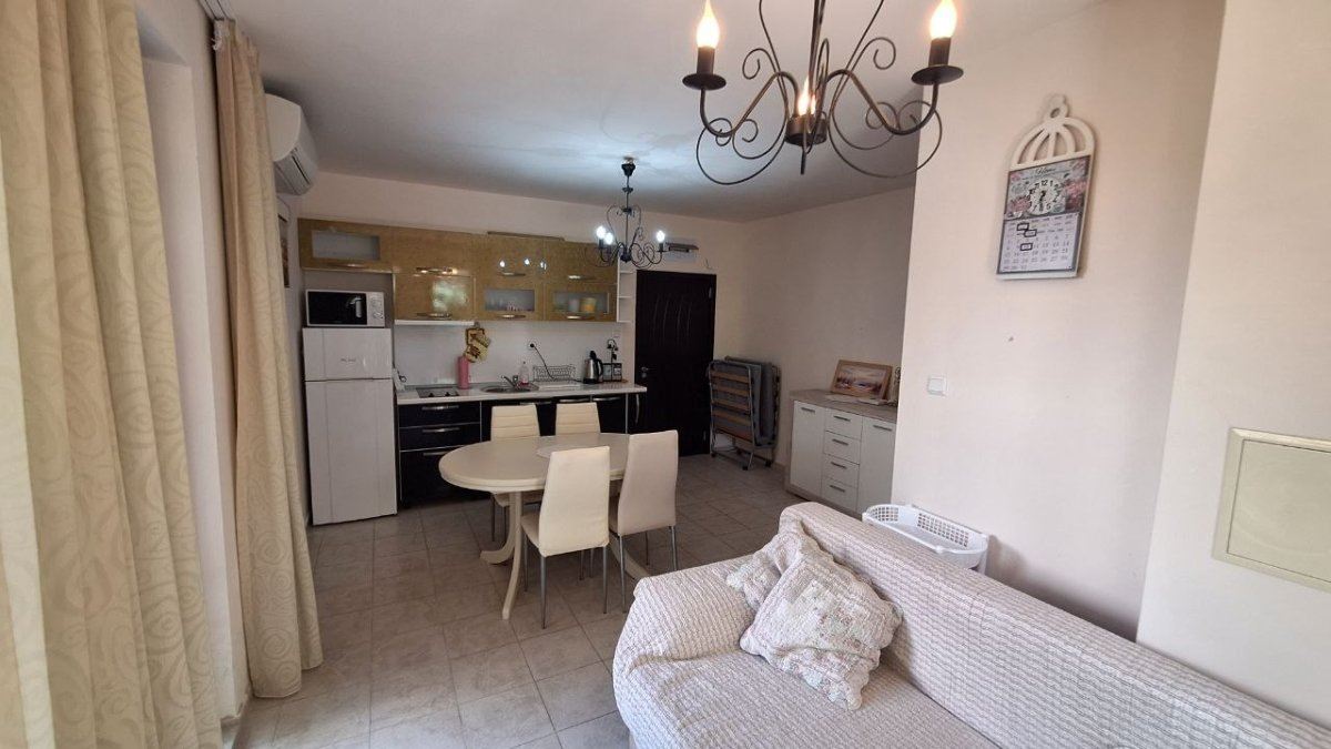 No maintenance fee – ground-floor studio with a private garden 200 m from the South Beach in Ravda