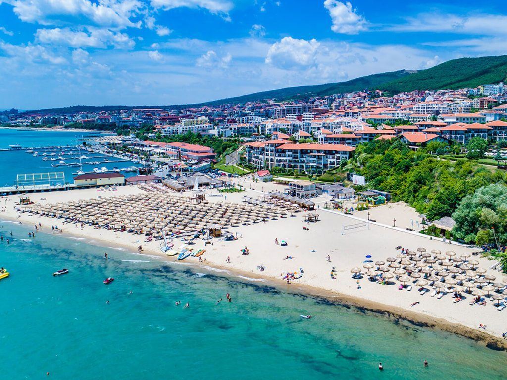 Front-Line Sea Panorama – Two-Bedroom Apartment in Sveti Vlas with an Exceptional Location