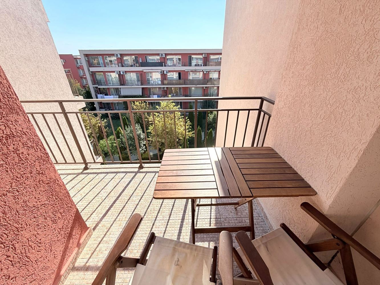 Bright and Warm One-Bedroom Apartment Near the Aquapark in Sunny Beach – Excellent Investment for Rental