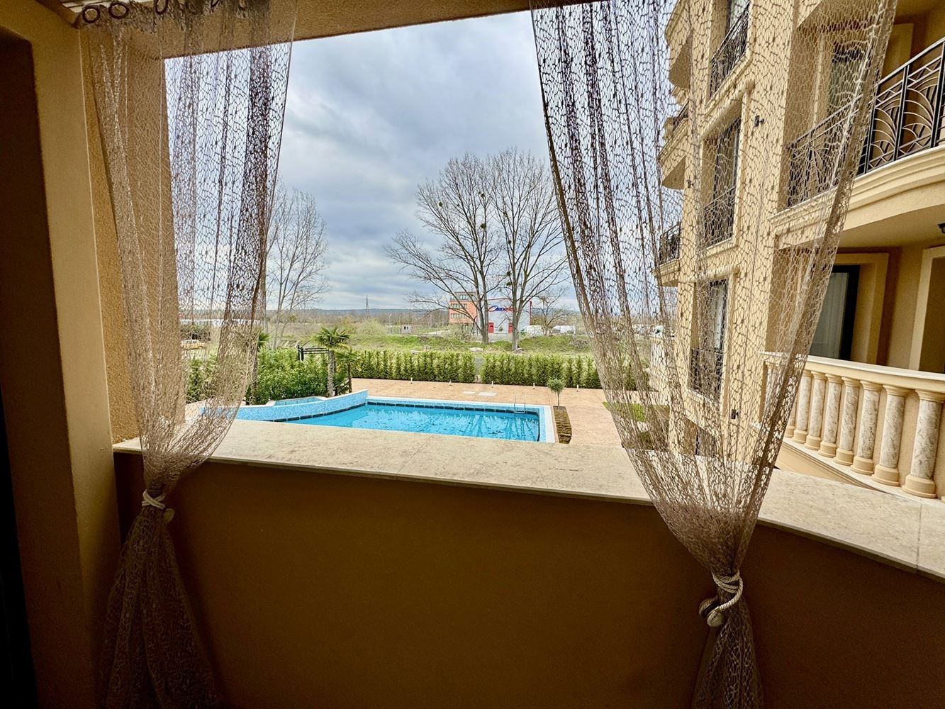 Two-Room Oasis in a New Luxury Complex in Sunny Beach – Pool View