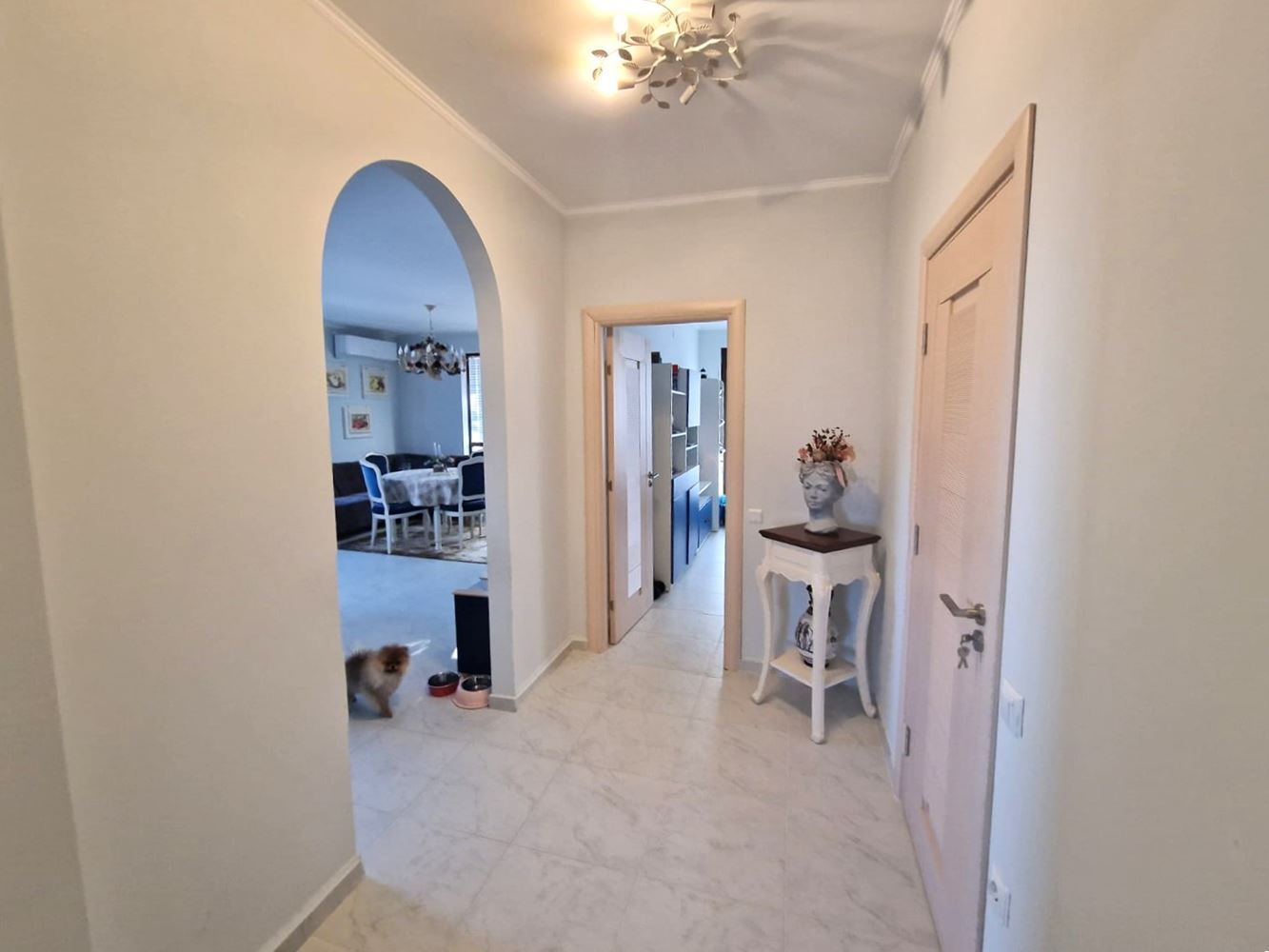 Exclusive apartment with three bedrooms – ultimate living standard and discreet luxury