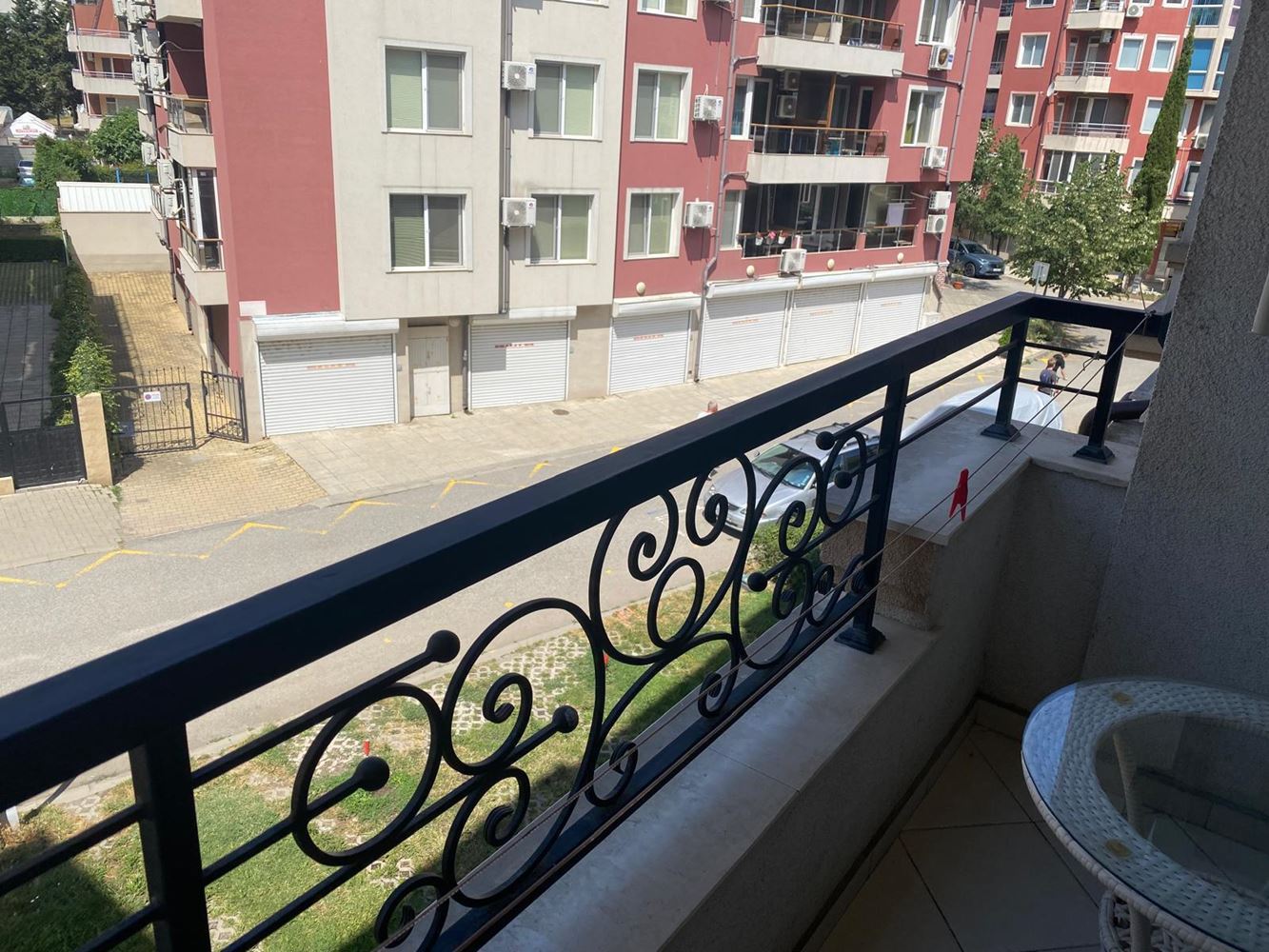 One-Bedroom Apartment in Pomorie – Furnished, with Garden and Excellent Location
