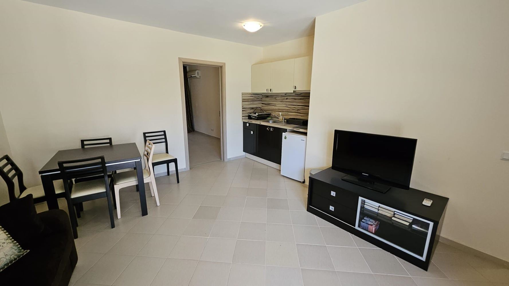 Spacious One-Bedroom Apartment with Pool View in a Modern Complex in Sunny Beach