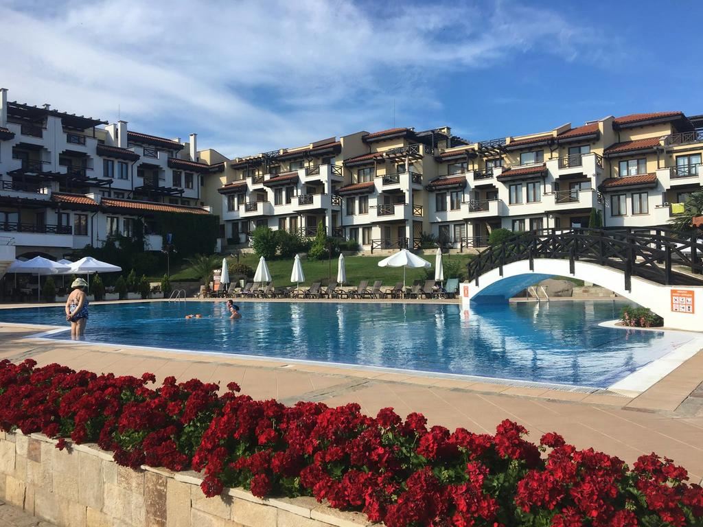 Apartment with Sea View in Chernomorets – Comfort, Luxury Complex and Perfect Holiday Atmosphere