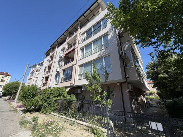 Spacious apartment with one bedroom and sea view in the heart of Sarafovo with the possibility of conversion into an apartment with two bedrooms