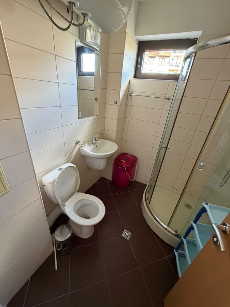 Spacious two-bedroom apartment with sea and mountain views in a beautiful gated complex near the sea