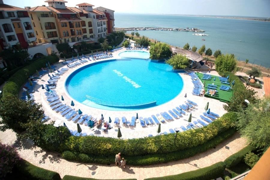 First Line in Aheloy – Apartment with Direct Sea View in a Luxury Complex
