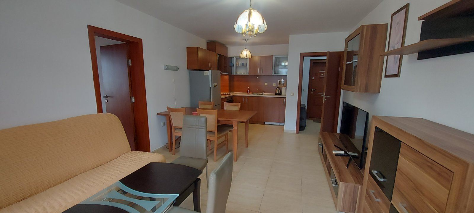 Spacious apartment with sea panorama in Sveti Vlas – comfort, greenery, and a prestigious location