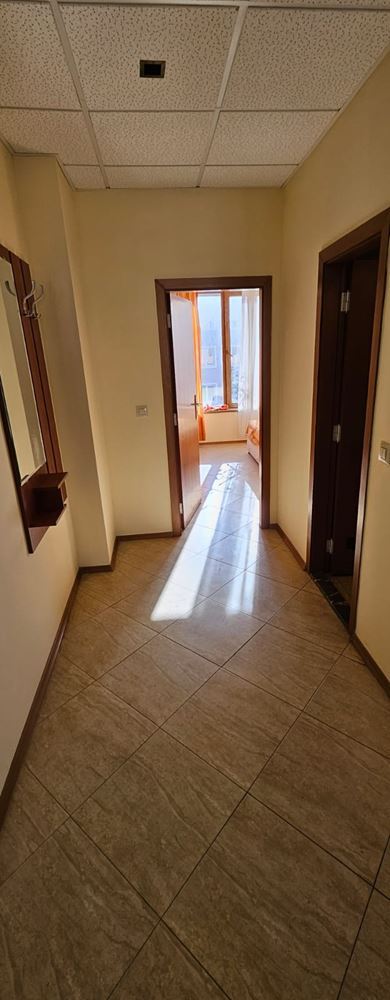 Spacious One-Bedroom Apartment with Pool View – Fully Furnished, with Act 16 and Ready to Move In
