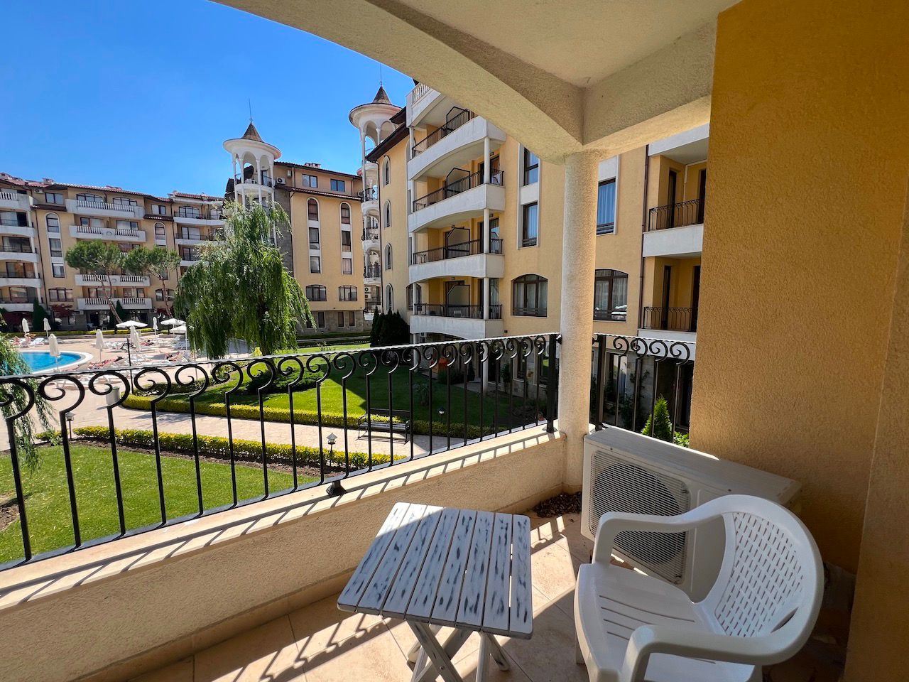 Comfort, Security and First-Class Amenities – Elegant One-Bedroom Apartment in Sunny Beach