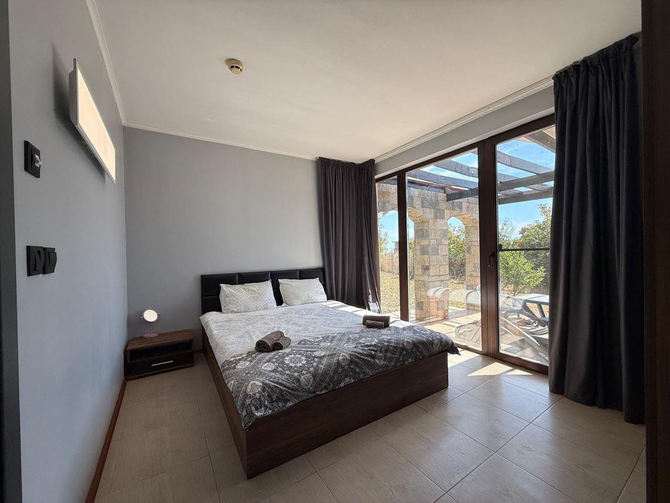Spacious Apartment with Two Bedrooms and a Beautiful View in a Peaceful Complex near Sunny Beach