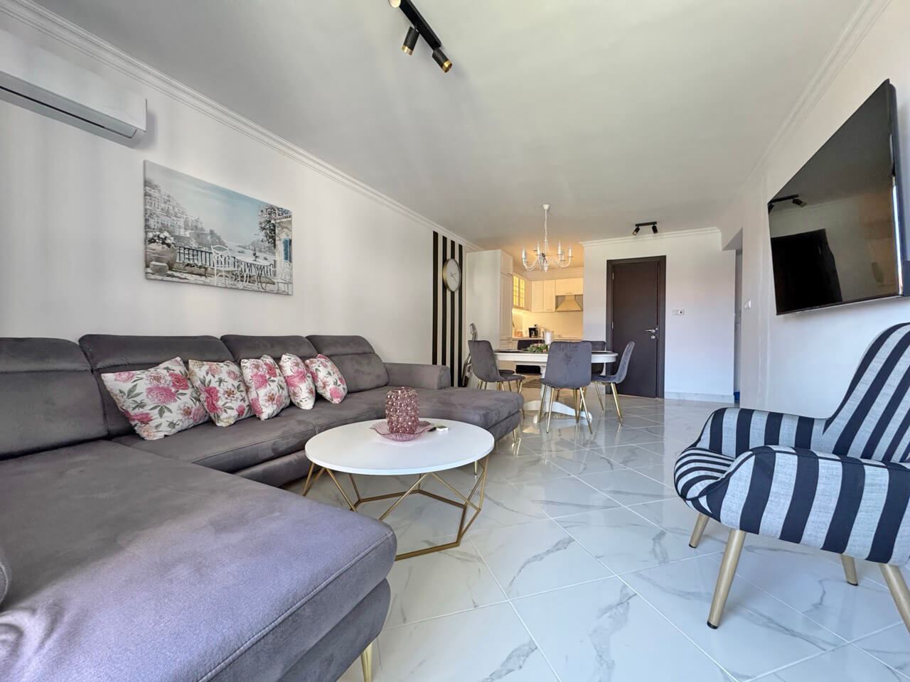 Spacious apartment with two bedrooms in a modern complex in Sveti Vlas – comfort between the sea and the mountains