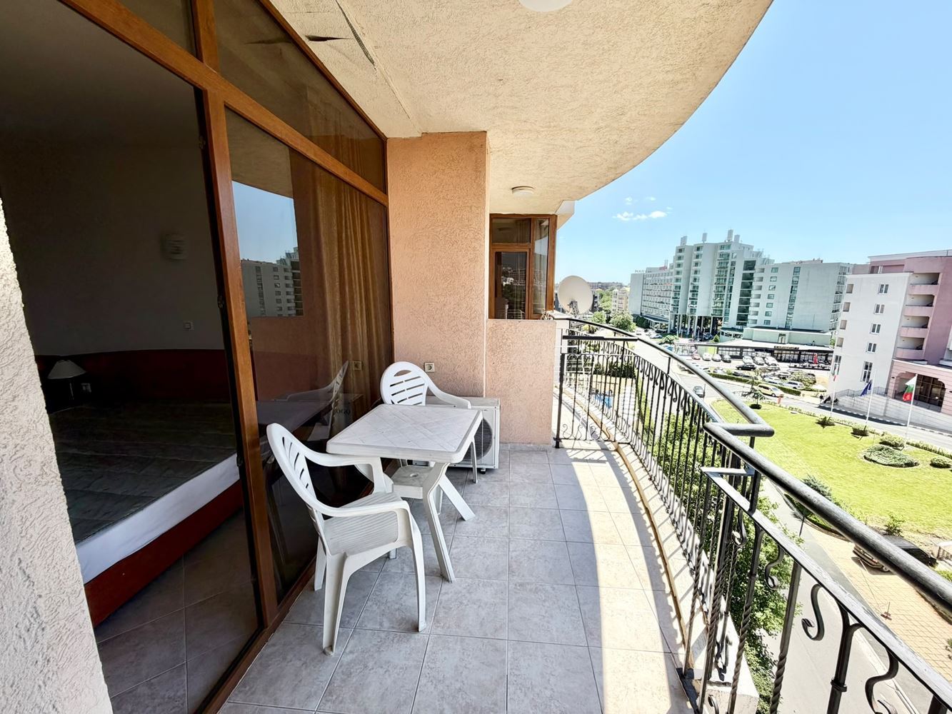 Spacious One-Bedroom Apartment with Sea View on the Second Line in Sunny Beach