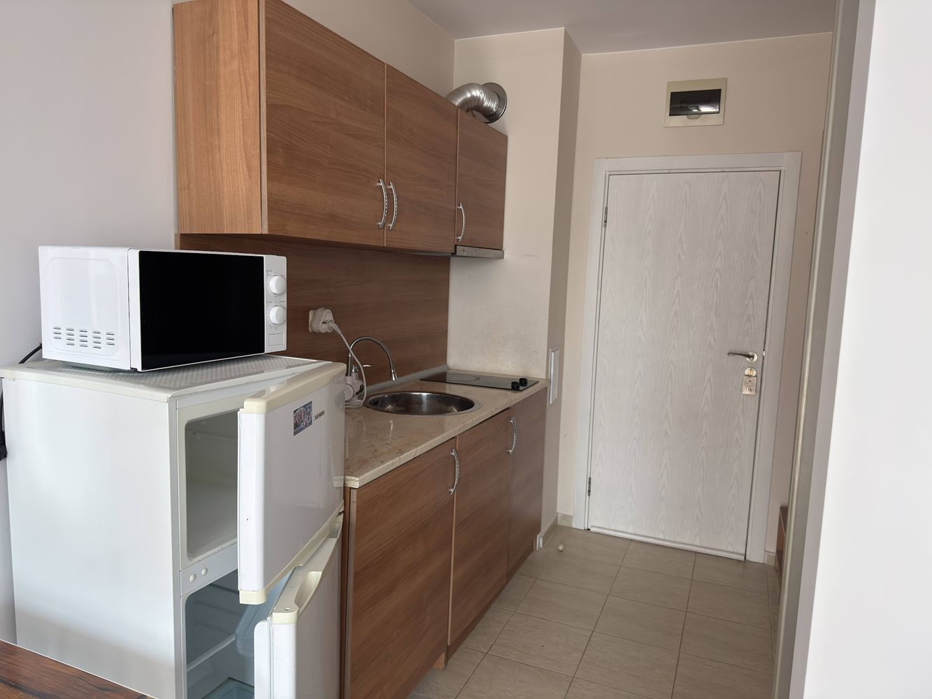 Spacious Studio in Sunny Beach – Excellent Location Only 400 Meters from the Beach
