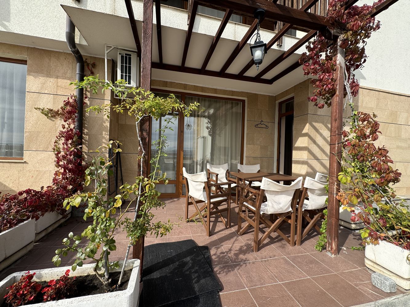 Spacious Apartment with Two Bedrooms on the First Line in Sveti Vlas – Sea and Pool Views