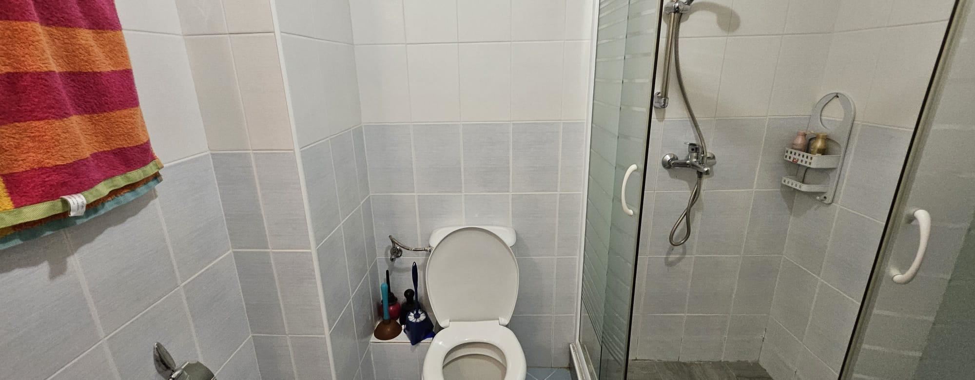 Luxury and space right by the beach – two-bedroom apartment in Ravda, 50 meters from the sea